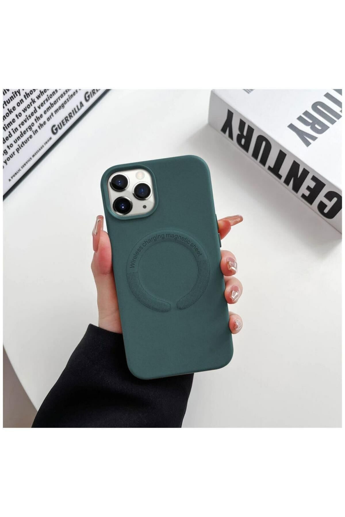 Apple Iphone 11 Pro Max Uyumlu Kılıf Magsafe Özellikli Yeşil