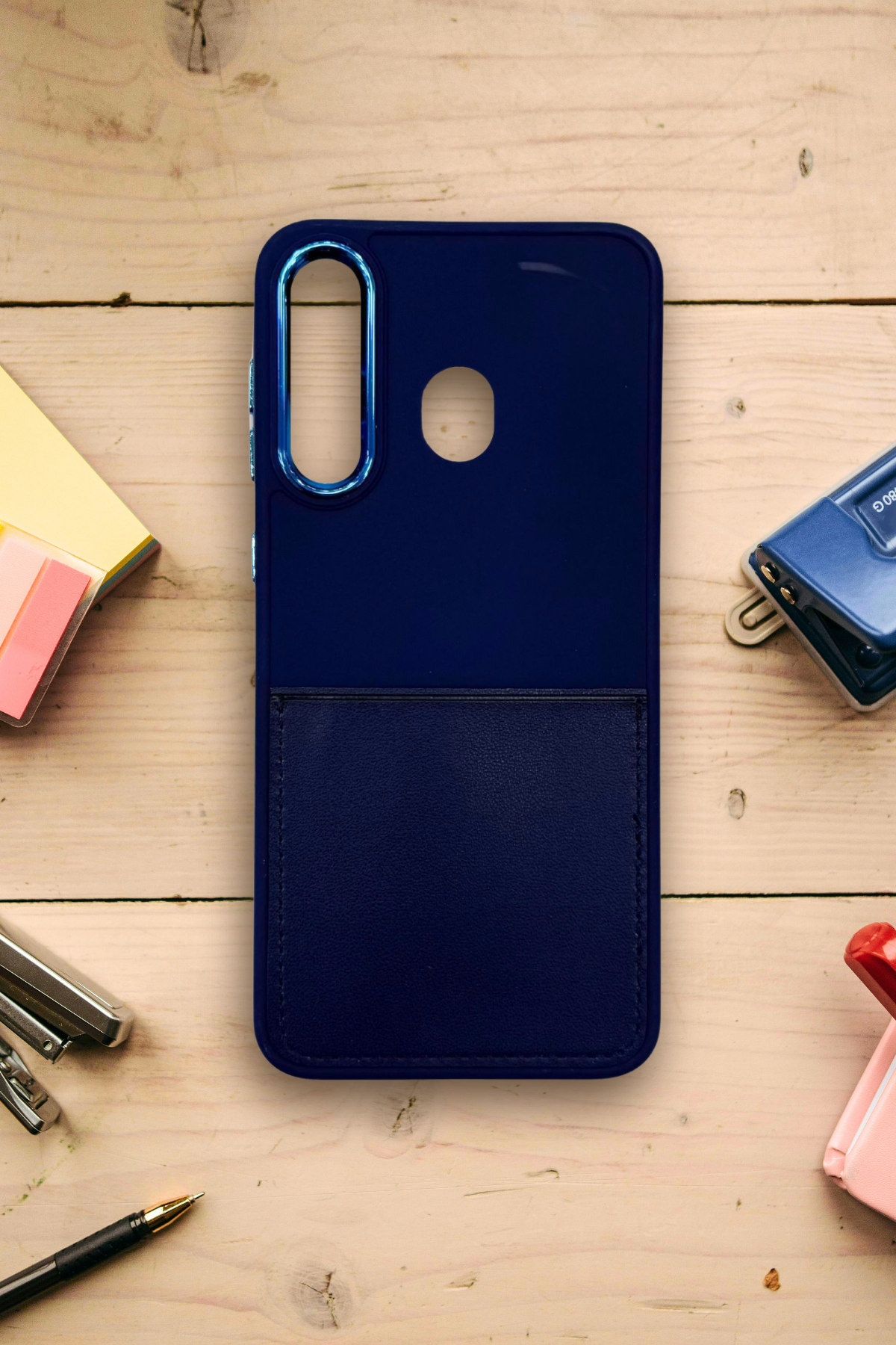 AKFA Samsung Galaxy A20 Uyumlu Deri Kartlık Bölmeli  Kılıf– Şıklık ve Fonksiyonelliği Bir Arada